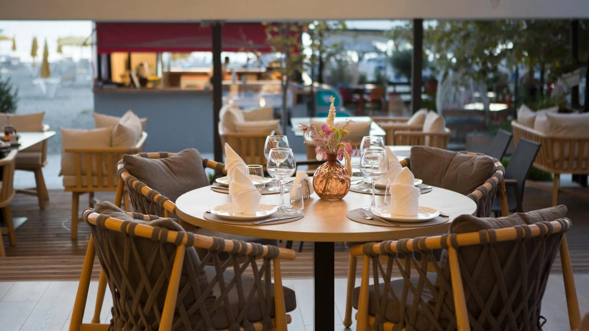 Albanian Star Hotel Kryemëdhej 4*,  Albanien